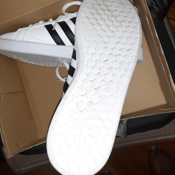 Adidas! Only worn once! - Picture 2 of 4